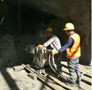 南山水下抗分散灌浆料特点 水下不分散注浆料介绍